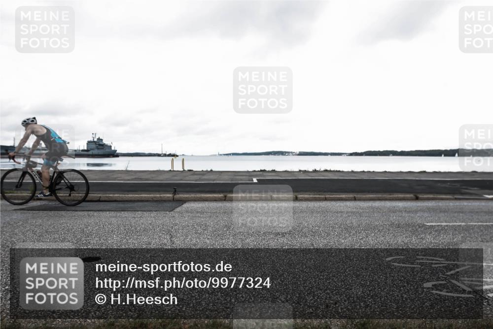 16.08.2026 - KN Förde Triathlon 2026 H.Heesch http://msf.ph/oto/9977324 16.08.2026 11:41:13 Radfahren  meine-sportfotos.de