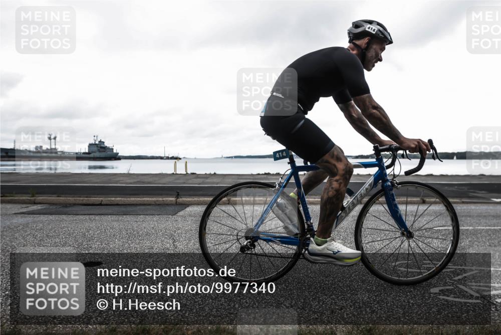 16.08.2026 - KN Förde Triathlon 2026 H.Heesch http://msf.ph/oto/9977340 16.08.2026 11:41:42 Radfahren 388, 414 meine-sportfotos.de