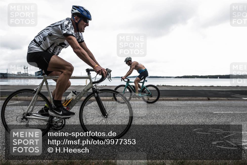16.08.2026 - KN Förde Triathlon 2026 H.Heesch http://msf.ph/oto/9977353 16.08.2026 11:42:30 Radfahren 357, 395, 425 meine-sportfotos.de