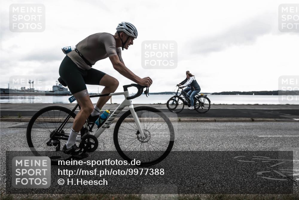 16.08.2026 - KN Förde Triathlon 2026 H.Heesch http://msf.ph/oto/9977388 16.08.2026 11:43:52 Radfahren  meine-sportfotos.de