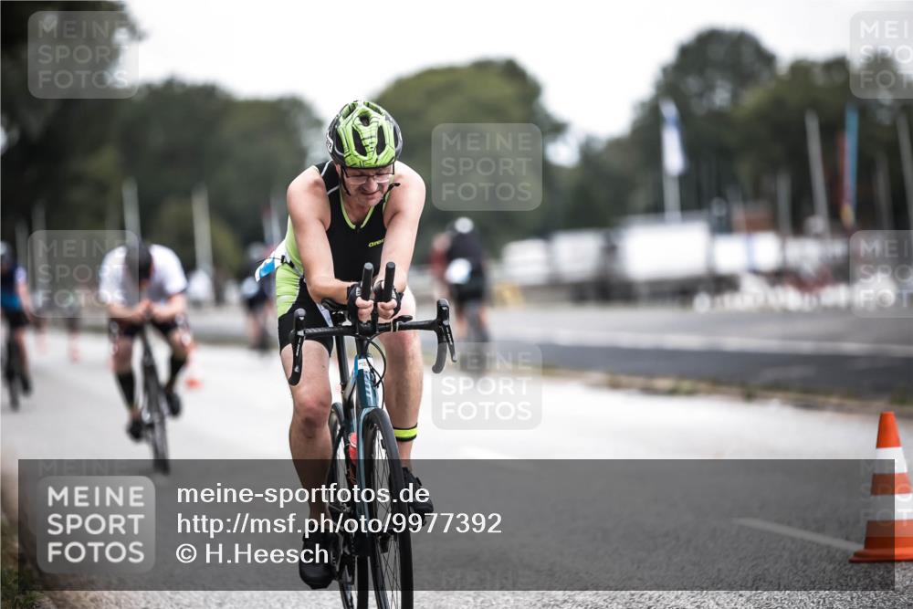 16.08.2026 - KN Förde Triathlon 2026 H.Heesch http://msf.ph/oto/9977392 16.08.2026 11:21:50 Radfahren 372, 391, 438 meine-sportfotos.de