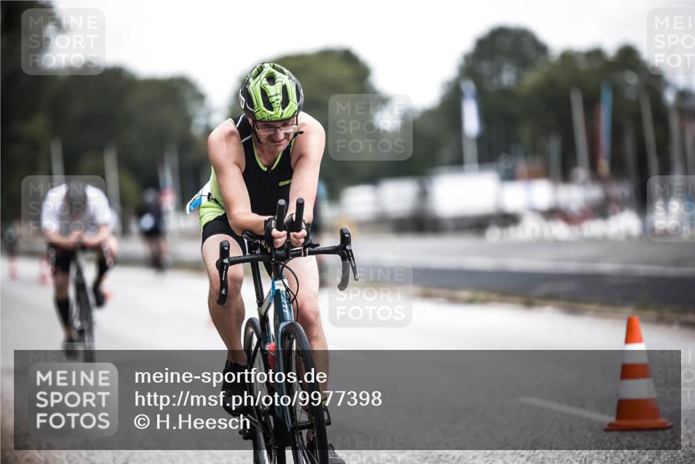 16.08.2026 - KN Förde Triathlon 2026 H.Heesch http://msf.ph/oto/9977398 16.08.2026 11:21:50 Radfahren 372, 391, 438 meine-sportfotos.de