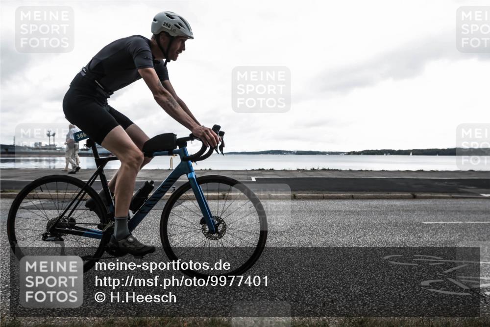 16.08.2026 - KN Förde Triathlon 2026 H.Heesch http://msf.ph/oto/9977401 16.08.2026 11:44:15 Radfahren  meine-sportfotos.de