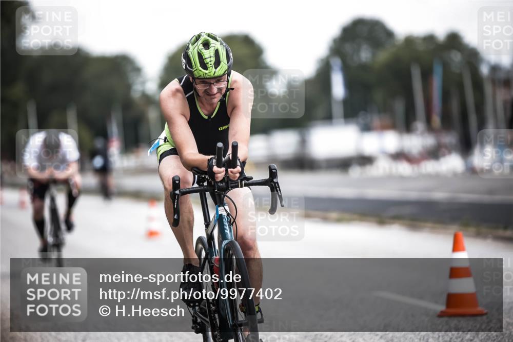 16.08.2026 - KN Förde Triathlon 2026 H.Heesch http://msf.ph/oto/9977402 16.08.2026 11:21:50 Radfahren 372, 391, 438 meine-sportfotos.de