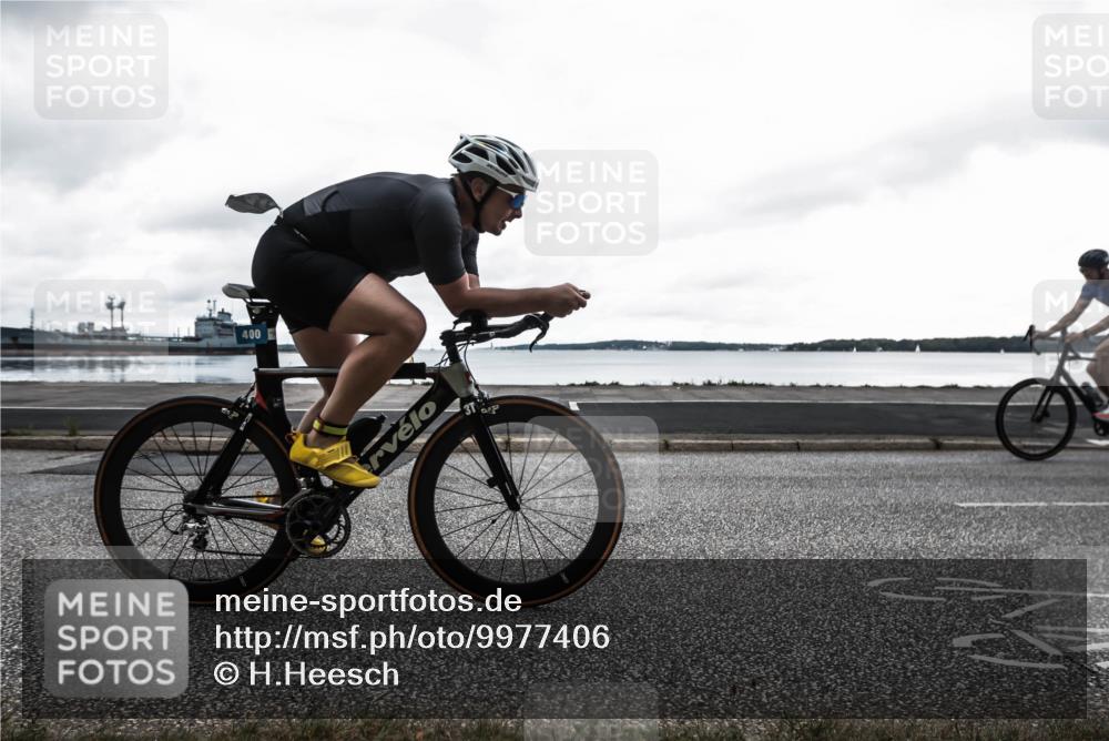 16.08.2026 - KN Förde Triathlon 2026 H.Heesch http://msf.ph/oto/9977406 16.08.2026 11:44:43 Radfahren 376, 392 meine-sportfotos.de