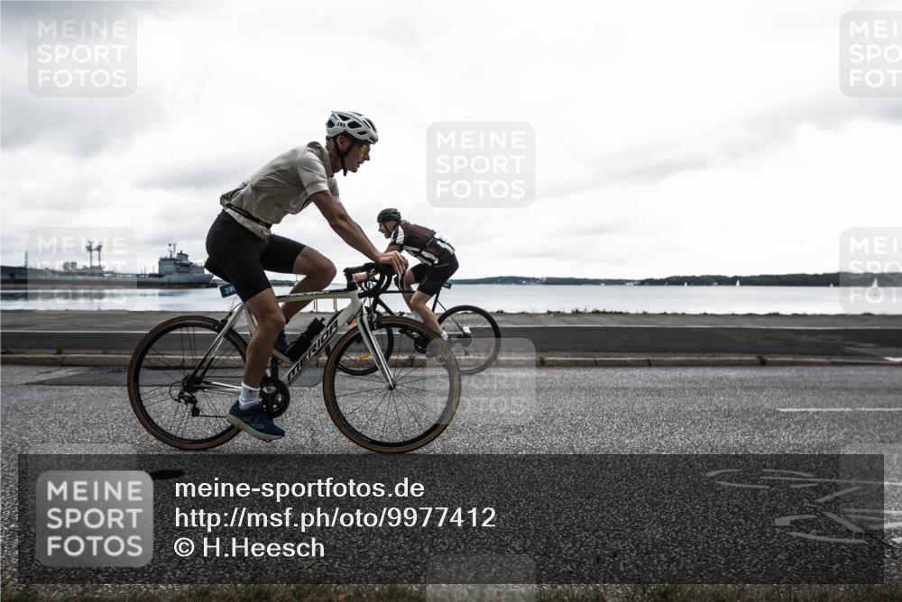 16.08.2026 - KN Förde Triathlon 2026 H.Heesch http://msf.ph/oto/9977412 16.08.2026 11:45:02 Radfahren 422, 438, 439 meine-sportfotos.de