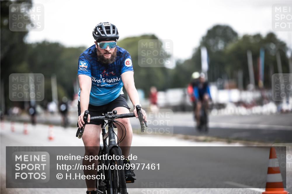 16.08.2026 - KN Förde Triathlon 2026 H.Heesch http://msf.ph/oto/9977461 16.08.2026 11:21:55 Radfahren 391, 438 meine-sportfotos.de