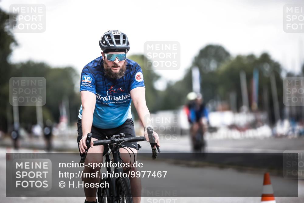 16.08.2026 - KN Förde Triathlon 2026 H.Heesch http://msf.ph/oto/9977467 16.08.2026 11:21:55 Radfahren 391, 438 meine-sportfotos.de