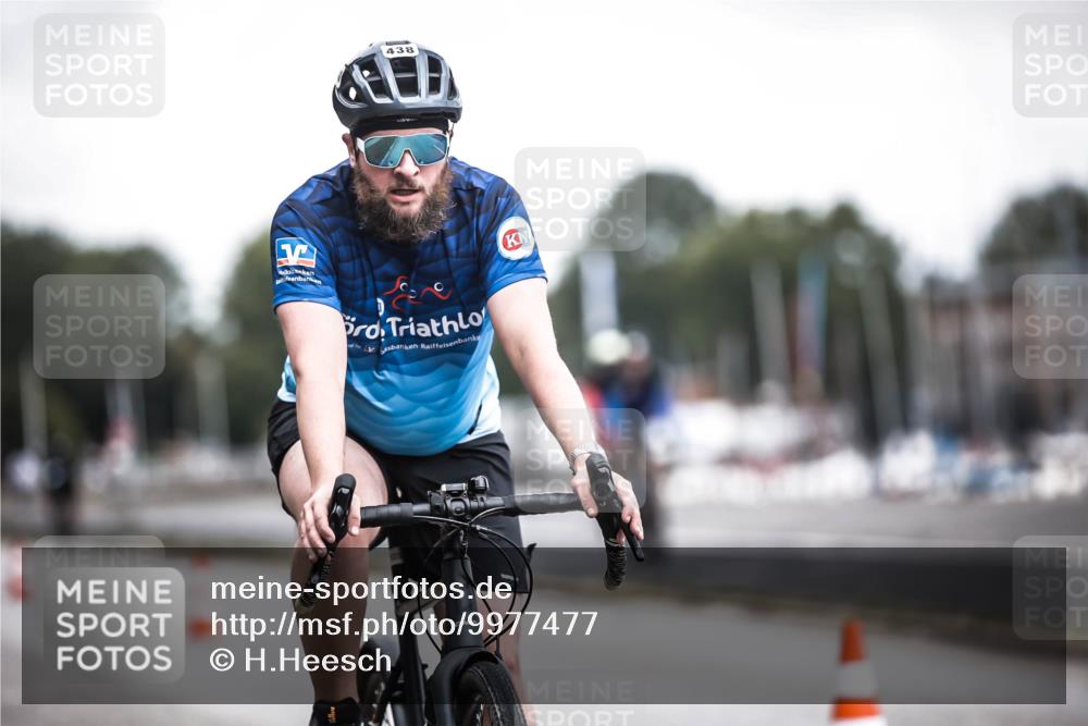 16.08.2026 - KN Förde Triathlon 2026 H.Heesch http://msf.ph/oto/9977477 16.08.2026 11:21:55 Radfahren 391, 438 meine-sportfotos.de