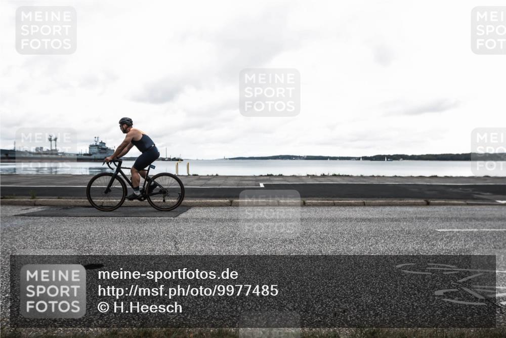 16.08.2026 - KN Förde Triathlon 2026 H.Heesch http://msf.ph/oto/9977485 16.08.2026 11:48:49 Radfahren 402, 415, 432 meine-sportfotos.de