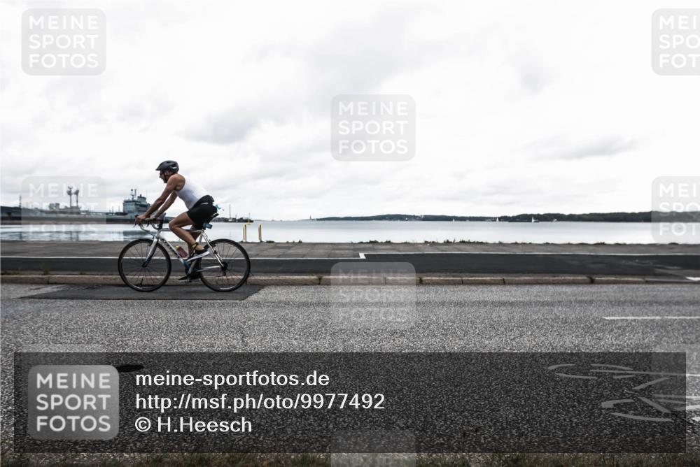 16.08.2026 - KN Förde Triathlon 2026 H.Heesch http://msf.ph/oto/9977492 16.08.2026 11:48:57 Radfahren 426 meine-sportfotos.de