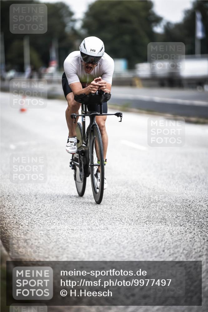 16.08.2026 - KN Förde Triathlon 2026 H.Heesch http://msf.ph/oto/9977497 16.08.2026 11:22:02 Radfahren 340, 376, 393, 401 meine-sportfotos.de