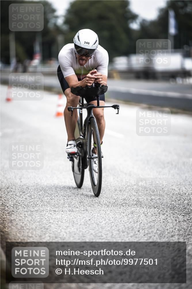 16.08.2026 - KN Förde Triathlon 2026 H.Heesch http://msf.ph/oto/9977501 16.08.2026 11:22:02 Radfahren 340, 376, 393, 401 meine-sportfotos.de