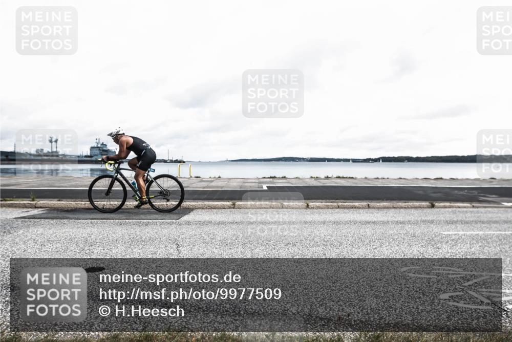 16.08.2026 - KN Förde Triathlon 2026 H.Heesch http://msf.ph/oto/9977509 16.08.2026 11:49:57 Radfahren  meine-sportfotos.de