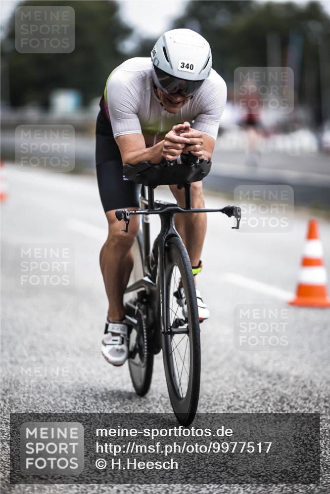 16.08.2026 - KN Förde Triathlon 2026 H.Heesch http://msf.ph/oto/9977517 16.08.2026 11:22:02 Radfahren 340, 376, 393, 401 meine-sportfotos.de