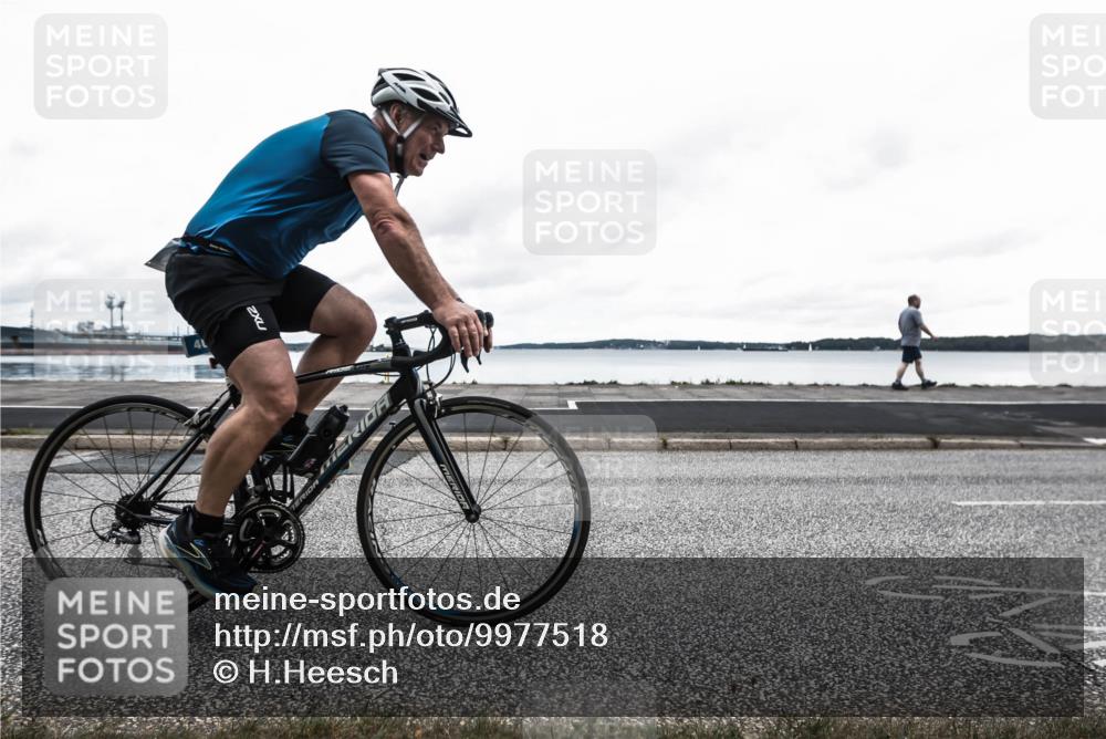 16.08.2026 - KN Förde Triathlon 2026 H.Heesch http://msf.ph/oto/9977518 16.08.2026 11:50:30 Radfahren 414, 424 meine-sportfotos.de
