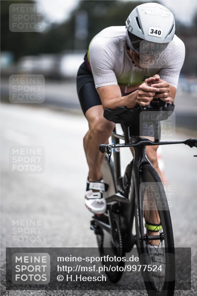 16.08.2026 - KN Förde Triathlon 2026 H.Heesch http://msf.ph/oto/9977524 16.08.2026 11:22:03 Radfahren 340, 376, 393, 401 meine-sportfotos.de