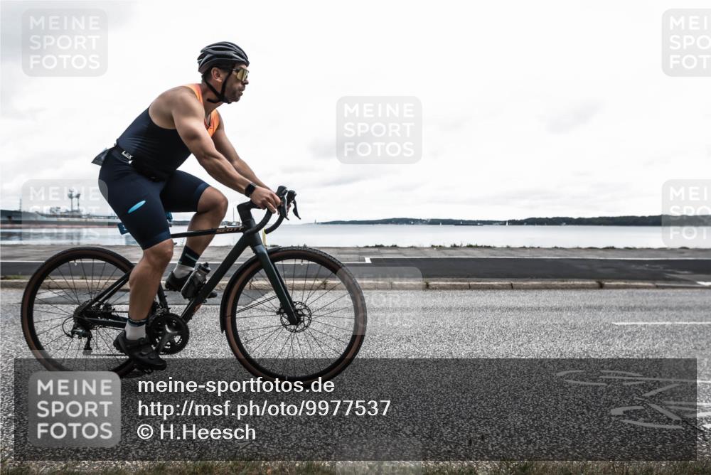 16.08.2026 - KN Förde Triathlon 2026 H.Heesch http://msf.ph/oto/9977537 16.08.2026 11:51:44 Radfahren  meine-sportfotos.de