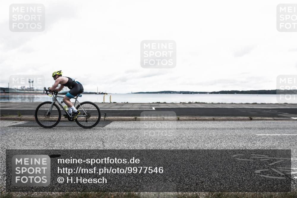 16.08.2026 - KN Förde Triathlon 2026 H.Heesch http://msf.ph/oto/9977546 16.08.2026 11:52:29 Radfahren  meine-sportfotos.de