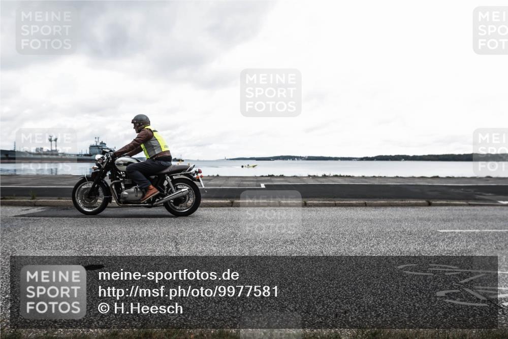 16.08.2026 - KN Förde Triathlon 2026 H.Heesch http://msf.ph/oto/9977581 16.08.2026 11:58:16 Radfahren  meine-sportfotos.de