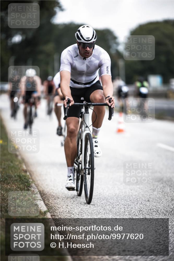16.08.2026 - KN Förde Triathlon 2026 H.Heesch http://msf.ph/oto/9977620 16.08.2026 11:22:29 Radfahren 307, 315, 325, 368, 369, 389, 409, 415 meine-sportfotos.de