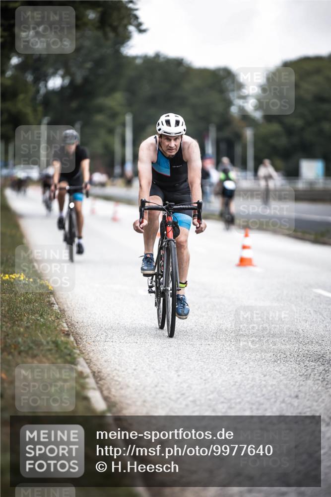 16.08.2026 - KN Förde Triathlon 2026 H.Heesch http://msf.ph/oto/9977640 16.08.2026 11:22:30 Radfahren 307, 315, 325, 368, 369, 389, 409, 415 meine-sportfotos.de