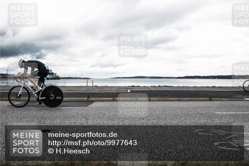 16.08.2026 - KN Förde Triathlon 2026 H.Heesch http://msf.ph/oto/9977643 16.08.2026 12:45:05 Radfahren 512 meine-sportfotos.de