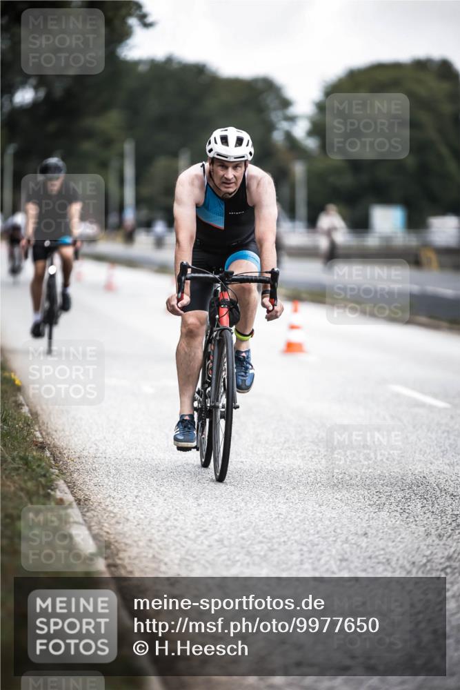 16.08.2026 - KN Förde Triathlon 2026 H.Heesch http://msf.ph/oto/9977650 16.08.2026 11:22:31 Radfahren 307, 315, 325, 368, 369, 389, 409, 415 meine-sportfotos.de