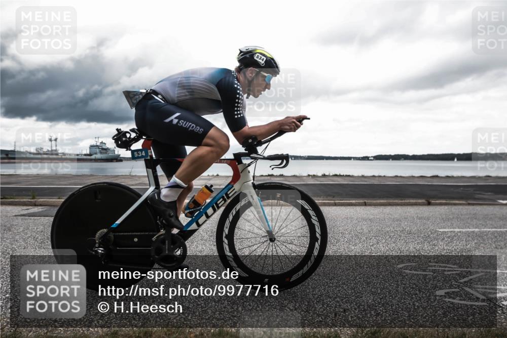 16.08.2026 - KN Förde Triathlon 2026 H.Heesch http://msf.ph/oto/9977716 16.08.2026 12:48:57 Radfahren 509, 534 meine-sportfotos.de