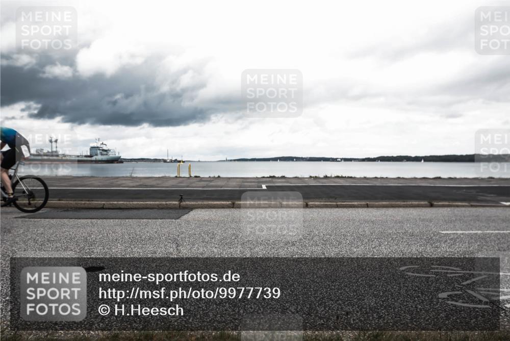 16.08.2026 - KN Förde Triathlon 2026 H.Heesch http://msf.ph/oto/9977739 16.08.2026 12:49:59 Radfahren 362, 507, 510, 519, 521, 527 meine-sportfotos.de