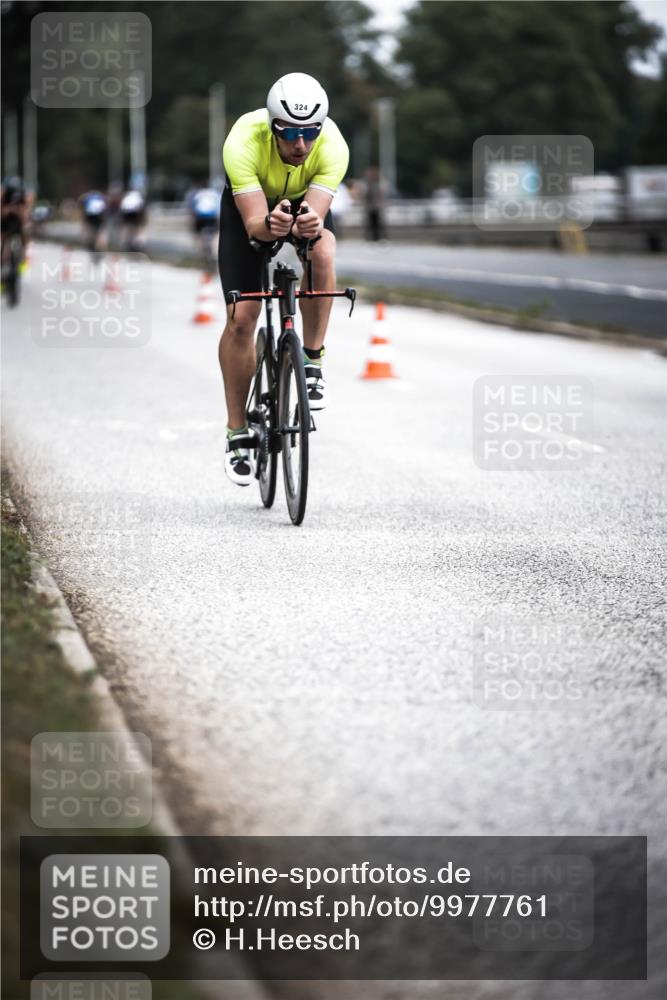 16.08.2026 - KN Förde Triathlon 2026 H.Heesch http://msf.ph/oto/9977761 16.08.2026 11:22:45 Radfahren 324, 337, 341, 363, 373 meine-sportfotos.de