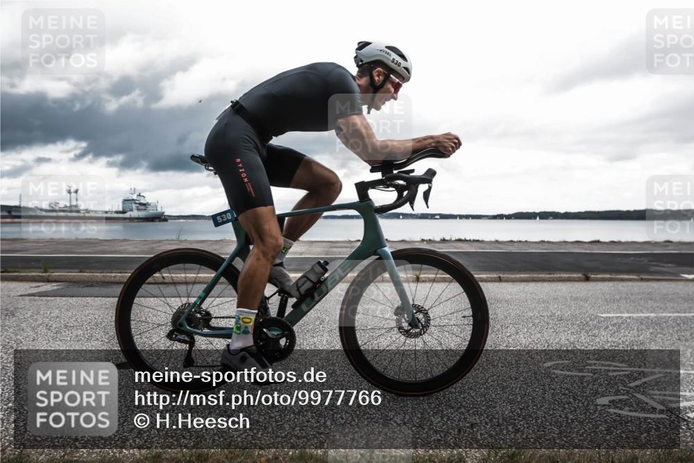 16.08.2026 - KN Förde Triathlon 2026 H.Heesch http://msf.ph/oto/9977766 16.08.2026 12:50:43 Radfahren 530, 710 meine-sportfotos.de