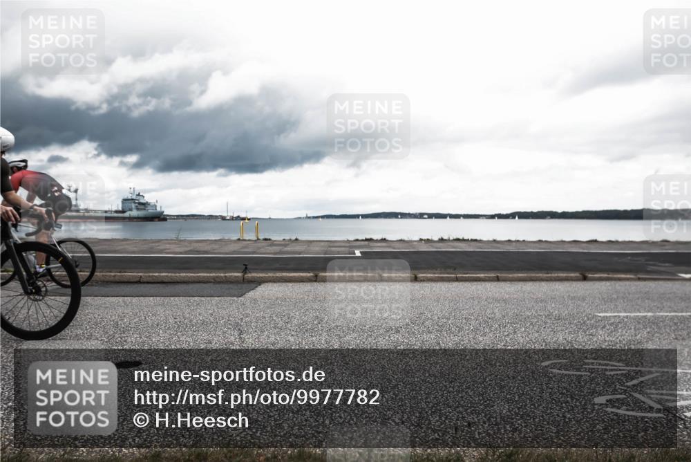 16.08.2026 - KN Förde Triathlon 2026 H.Heesch http://msf.ph/oto/9977782 16.08.2026 12:51:09 Radfahren 522, 524, 544, 547 meine-sportfotos.de