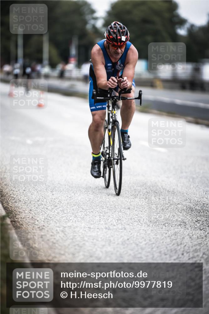 16.08.2026 - KN Förde Triathlon 2026 H.Heesch http://msf.ph/oto/9977819 16.08.2026 11:22:54 Radfahren 327, 331, 439 meine-sportfotos.de