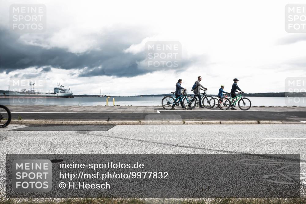 16.08.2026 - KN Förde Triathlon 2026 H.Heesch http://msf.ph/oto/9977832 16.08.2026 12:52:35 Radfahren 532, 533, 558, 702, 707 meine-sportfotos.de