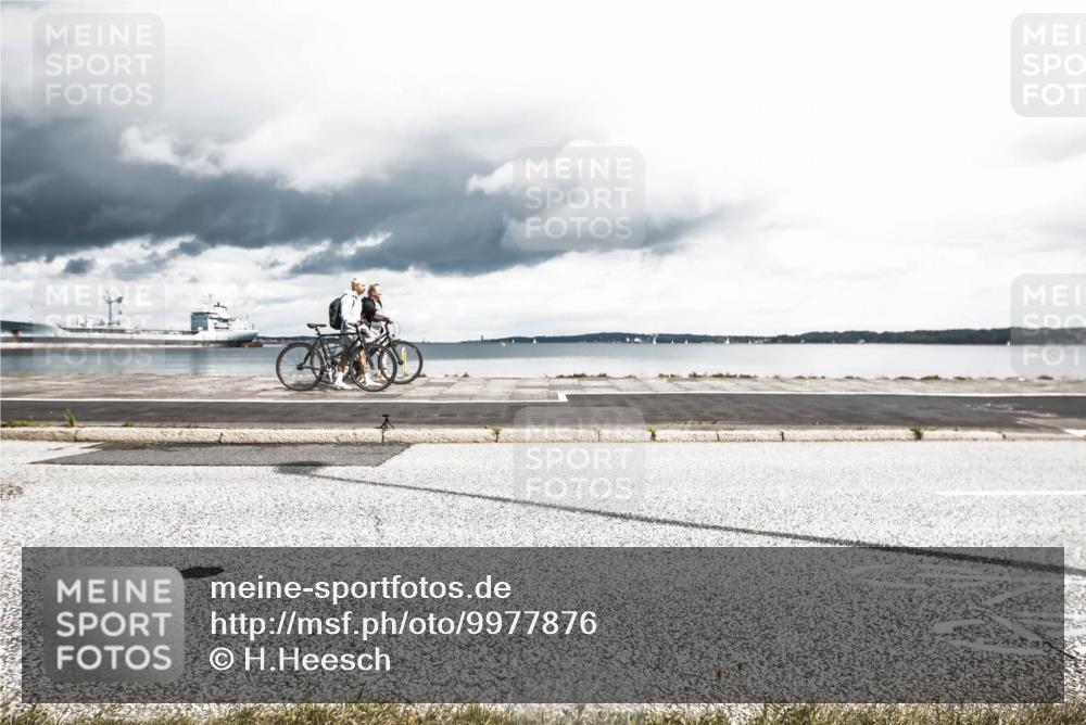 16.08.2026 - KN Förde Triathlon 2026 H.Heesch http://msf.ph/oto/9977876 16.08.2026 12:53:03 Radfahren 502, 535, 548, 559, 587, 733 meine-sportfotos.de