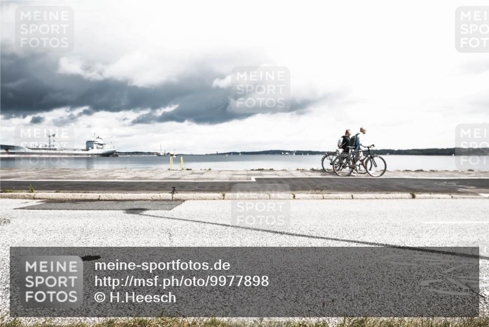 16.08.2026 - KN Förde Triathlon 2026 H.Heesch http://msf.ph/oto/9977898 16.08.2026 12:53:09 Radfahren 559, 701 meine-sportfotos.de