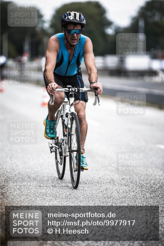 16.08.2026 - KN Förde Triathlon 2026 H.Heesch http://msf.ph/oto/9977917 16.08.2026 11:23:03 Radfahren 357, 388, 399 meine-sportfotos.de