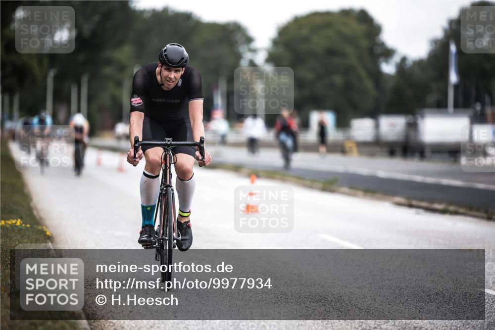 16.08.2026 - KN Förde Triathlon 2026 H.Heesch http://msf.ph/oto/9977934 16.08.2026 11:23:11 Radfahren 309, 386, 398, 399 meine-sportfotos.de