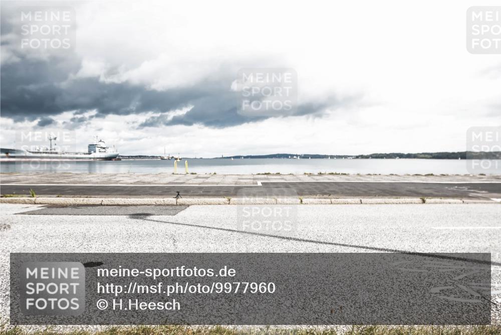 16.08.2026 - KN Förde Triathlon 2026 H.Heesch http://msf.ph/oto/9977960 16.08.2026 12:53:32 Radfahren 544, 575 meine-sportfotos.de