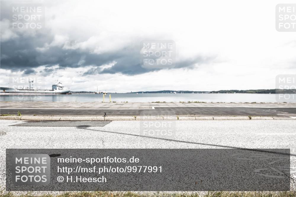 16.08.2026 - KN Förde Triathlon 2026 H.Heesch http://msf.ph/oto/9977991 16.08.2026 12:53:44 Radfahren 567, 585 meine-sportfotos.de