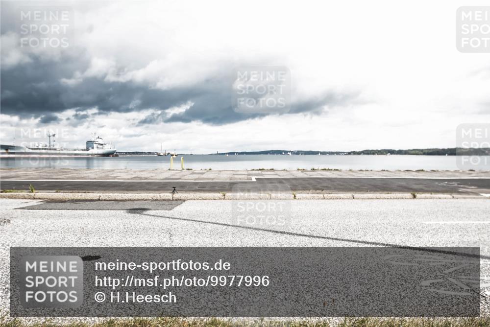 16.08.2026 - KN Förde Triathlon 2026 H.Heesch http://msf.ph/oto/9977996 16.08.2026 12:53:45 Radfahren 567, 585 meine-sportfotos.de