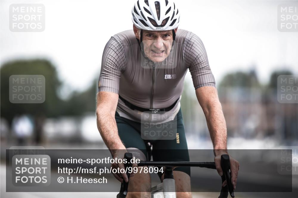 16.08.2026 - KN Förde Triathlon 2026 H.Heesch http://msf.ph/oto/9978094 16.08.2026 11:23:29 Radfahren 316, 370, 395 meine-sportfotos.de