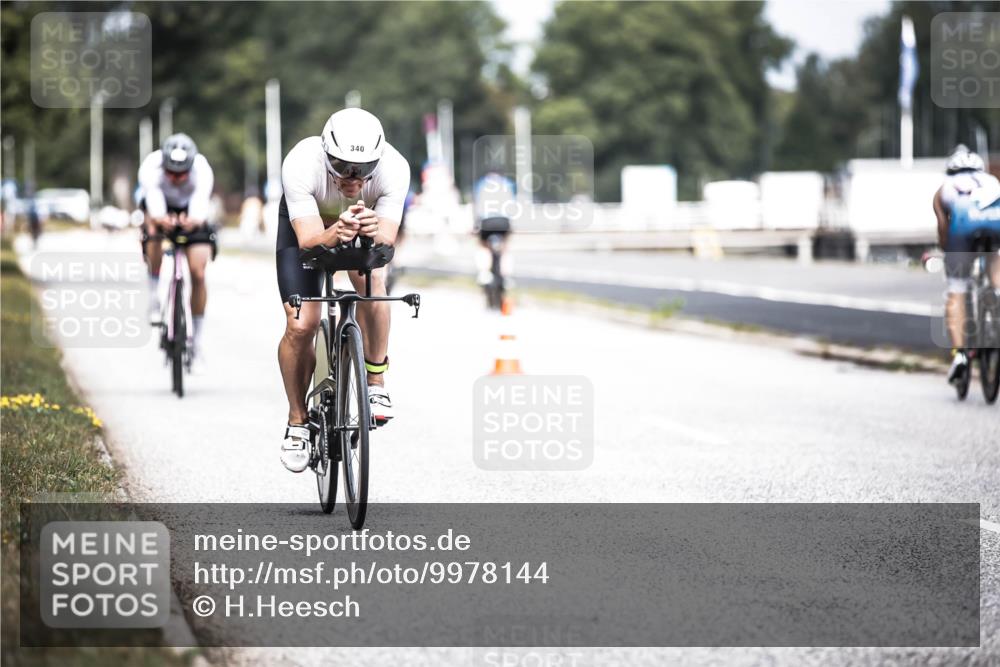 16.08.2026 - KN Förde Triathlon 2026 H.Heesch http://msf.ph/oto/9978144 16.08.2026 11:30:50 Radfahren 353 meine-sportfotos.de
