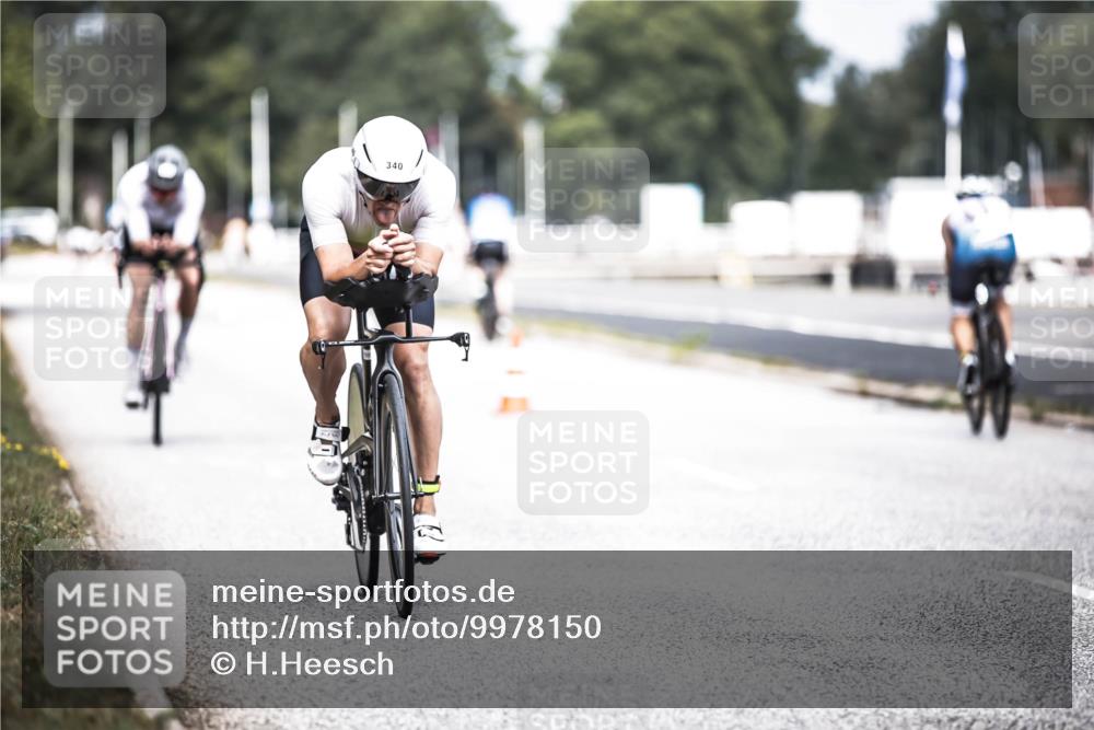 16.08.2026 - KN Förde Triathlon 2026 H.Heesch http://msf.ph/oto/9978150 16.08.2026 11:30:50 Radfahren 353 meine-sportfotos.de