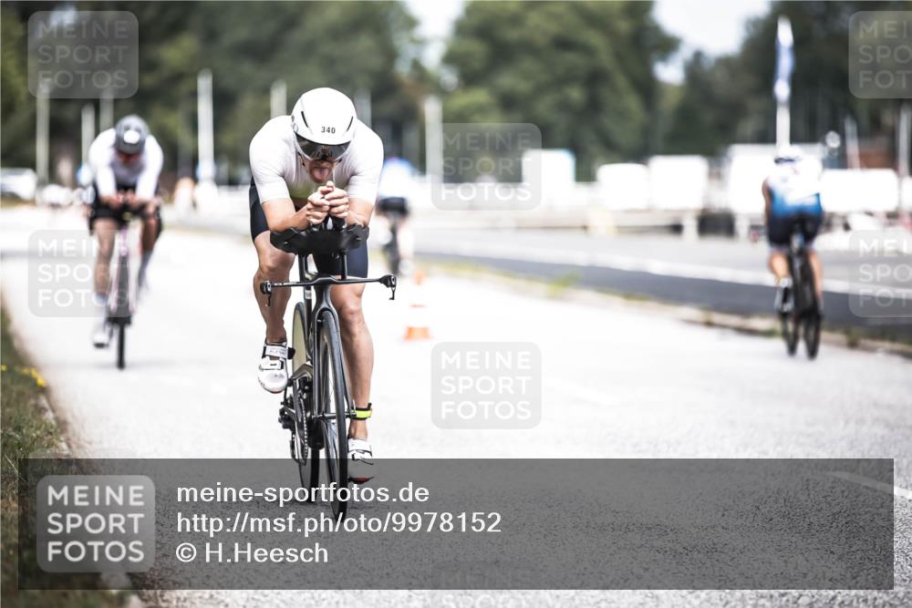 16.08.2026 - KN Förde Triathlon 2026 H.Heesch http://msf.ph/oto/9978152 16.08.2026 11:30:50 Radfahren 353 meine-sportfotos.de