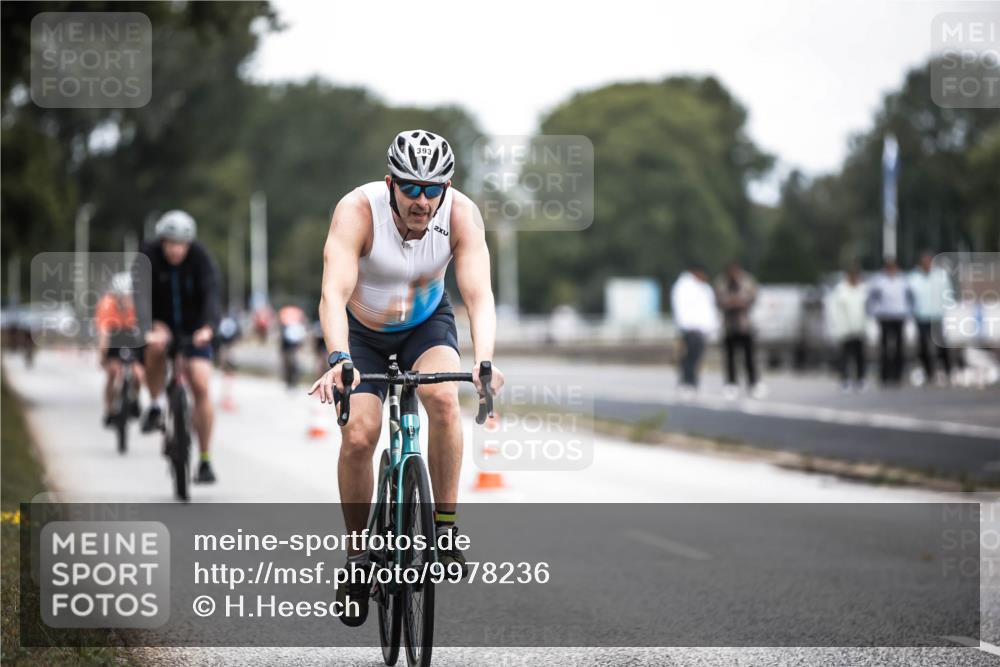 16.08.2026 - KN Förde Triathlon 2026 H.Heesch http://msf.ph/oto/9978236 16.08.2026 11:24:29 Radfahren 393, 401, 424, 436 meine-sportfotos.de