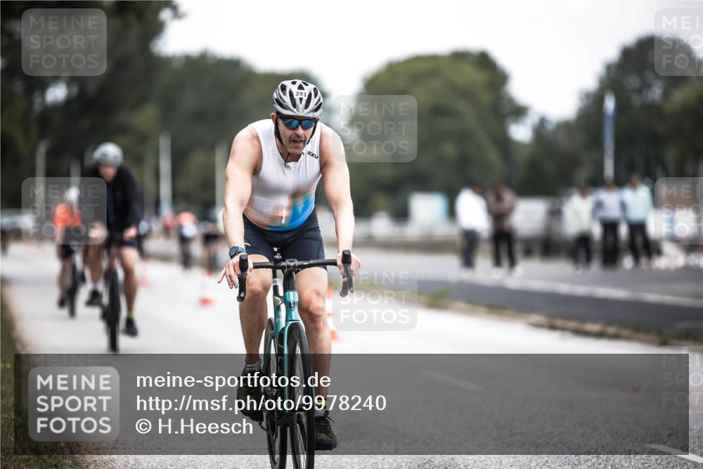 16.08.2026 - KN Förde Triathlon 2026 H.Heesch http://msf.ph/oto/9978240 16.08.2026 11:24:29 Radfahren 393, 401, 424, 436 meine-sportfotos.de