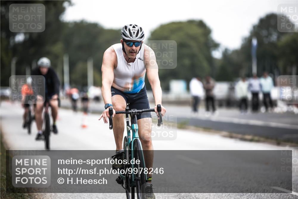 16.08.2026 - KN Förde Triathlon 2026 H.Heesch http://msf.ph/oto/9978246 16.08.2026 11:24:29 Radfahren 393, 401, 424, 436 meine-sportfotos.de