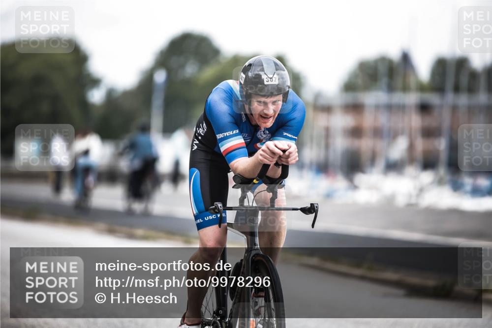 16.08.2026 - KN Förde Triathlon 2026 H.Heesch http://msf.ph/oto/9978296 16.08.2026 11:24:34 Radfahren 343, 401, 436, 804 meine-sportfotos.de